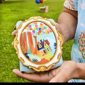 Loungefly Up Exclusive 15th Anniversary Carl & Ellie Cameo Zip Wallet